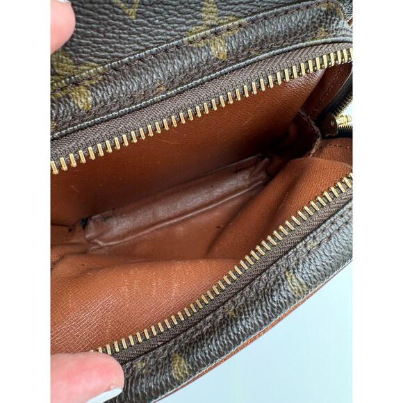 LOUIS VUITTON Vintage Amazon Crossbody Bag Repaired - Picture 7 of 16